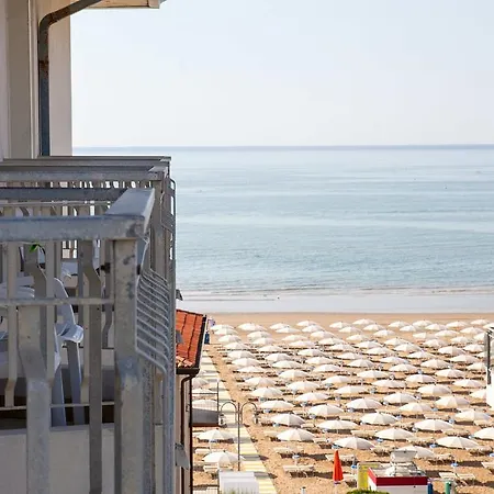 Umberto Hotel