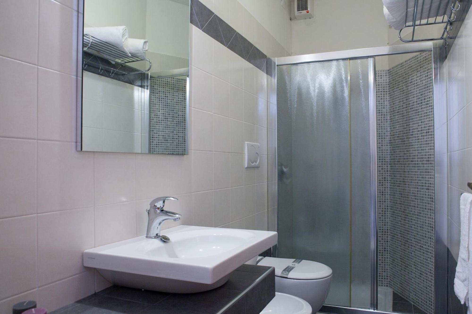 Umberto Hotel